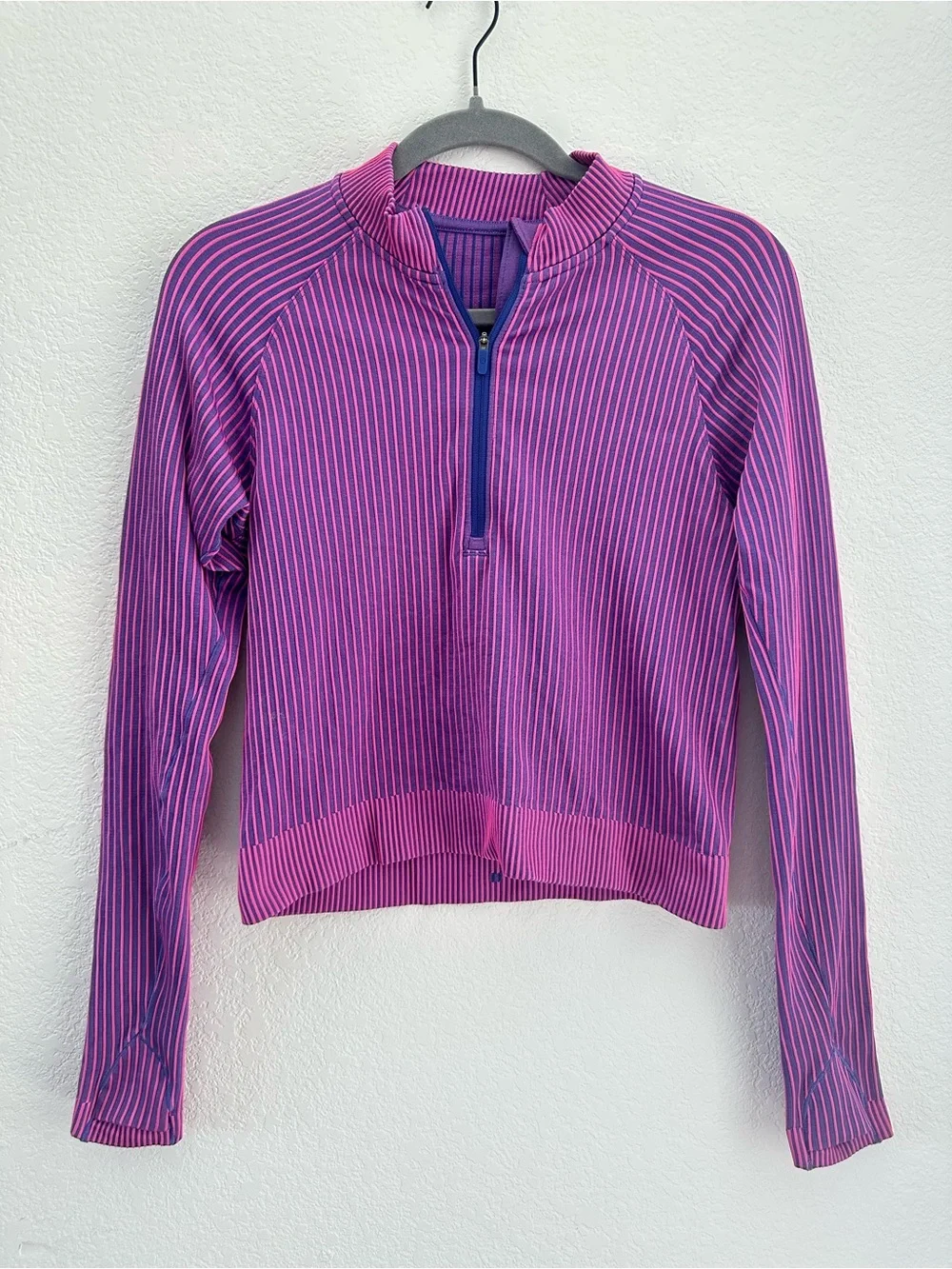 Lululemon Rest Less Cropped Half Zip Top Psychic Sonic Pink Purple Ribbed Size 2